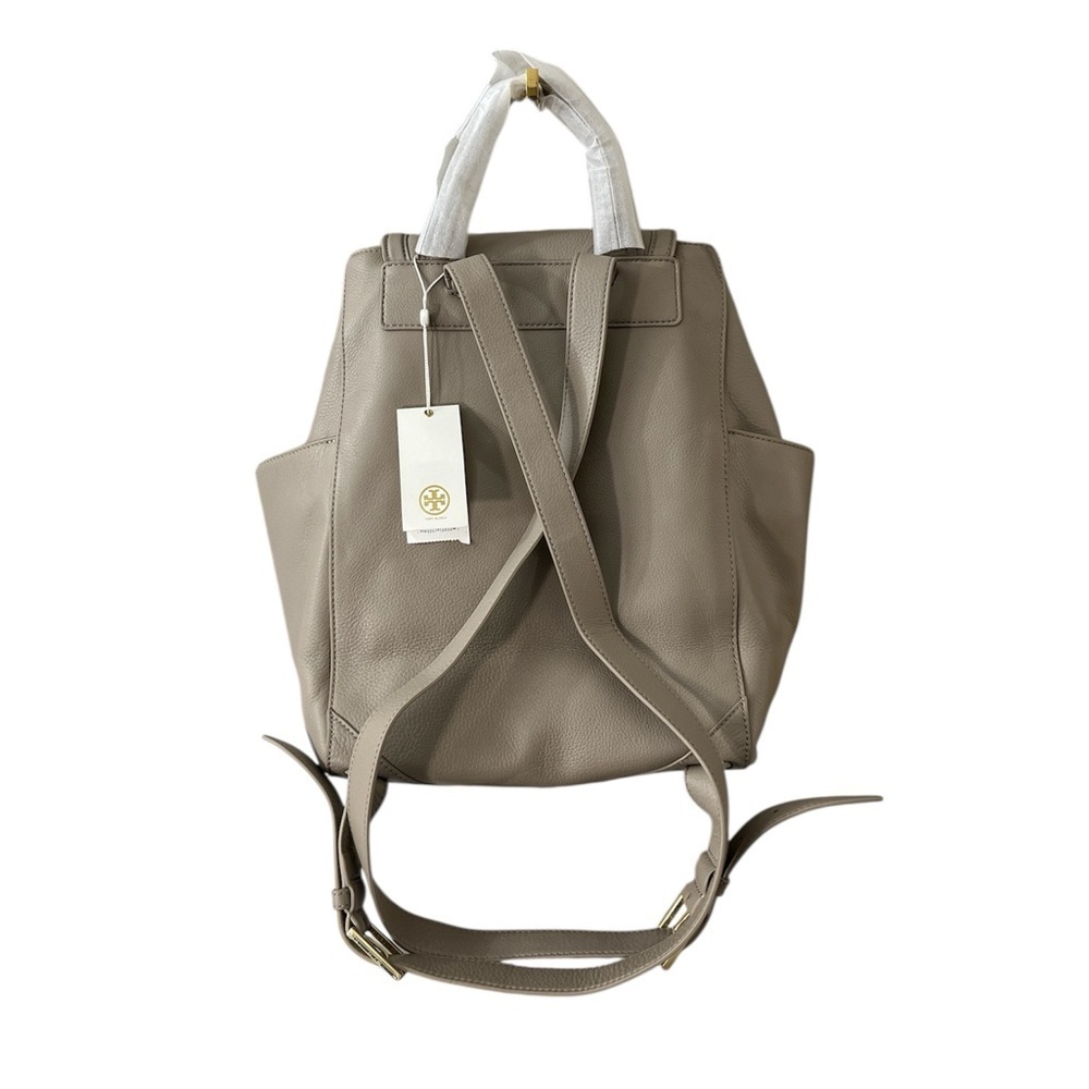 Tory Burch Landon Flap Backpack French Gray Pebbled Leather NWT - Style 31387 - Picture 7 of 17